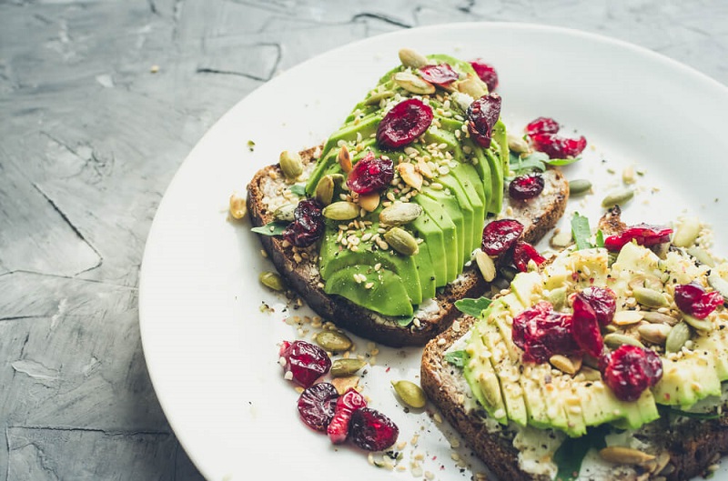 avocado-bread-sandwich